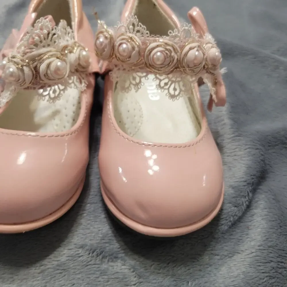 Utopia Shoes Little Girl 7 Pink Floral Strap Dress Up Flowers Loose Needs Repair